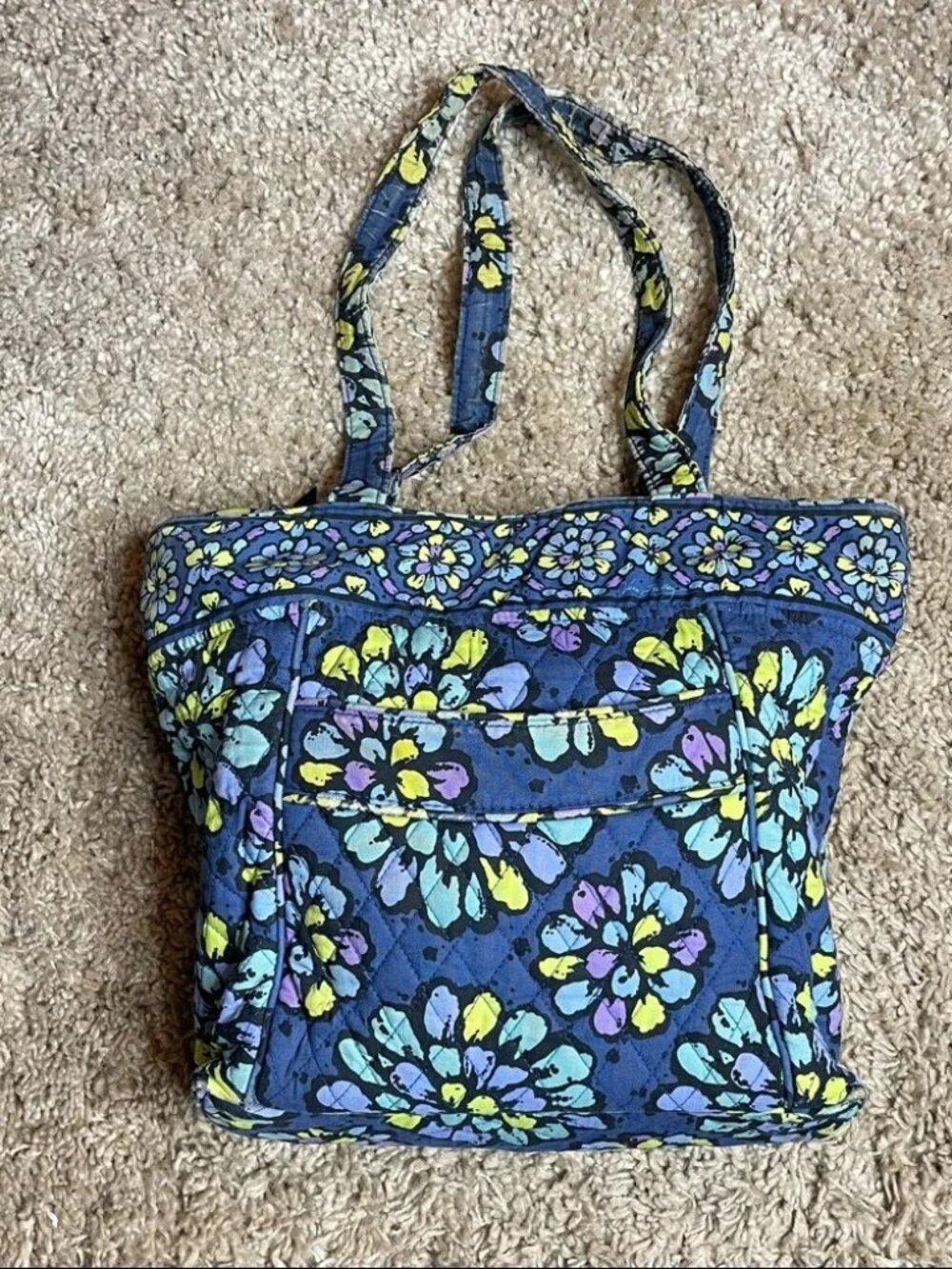 Vera Bradley Vera Bradly | Retired Indigo Pop pattern